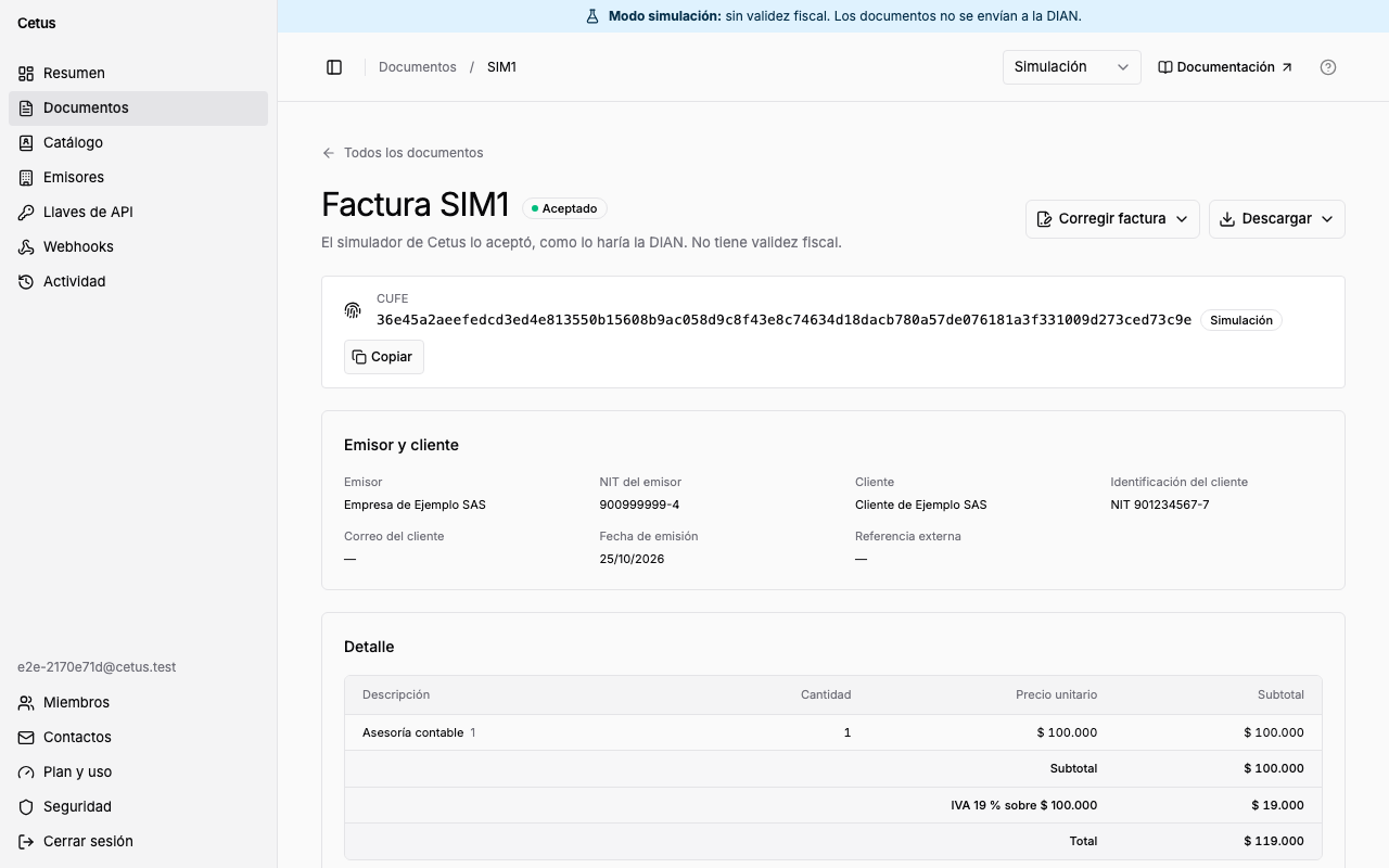 Detalle de la factura aceptada, con su CUFE y los menús Corregir factura y Descargar